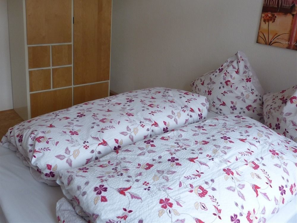 Apartmenthaus B34 แอร์ลังเงิน ภายนอก รูปภาพ